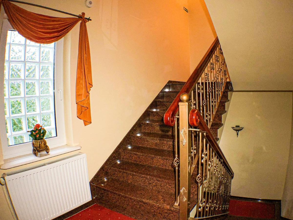 Villa Gemini Мєлно Екстер'єр фото